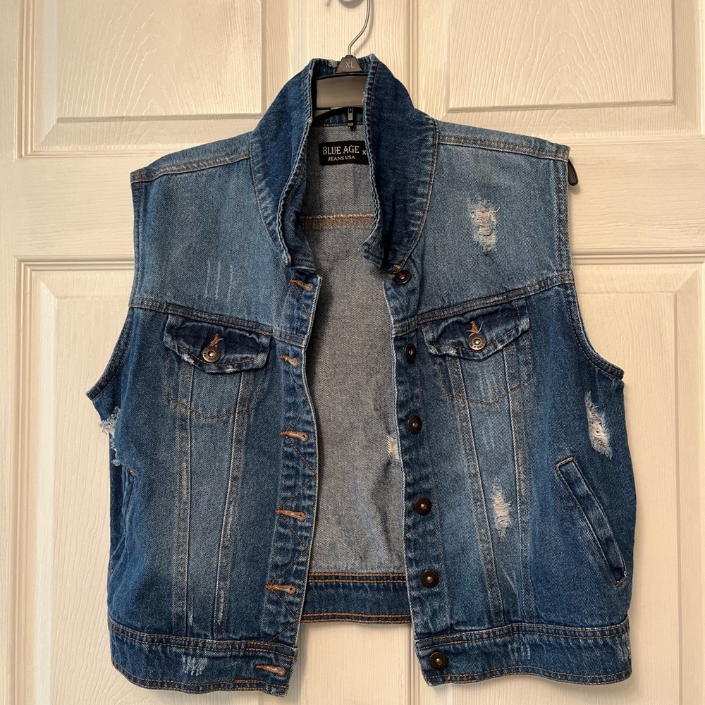 Blue Age Jeans USA blue denim vest sleeve less 100% cotton distressed details